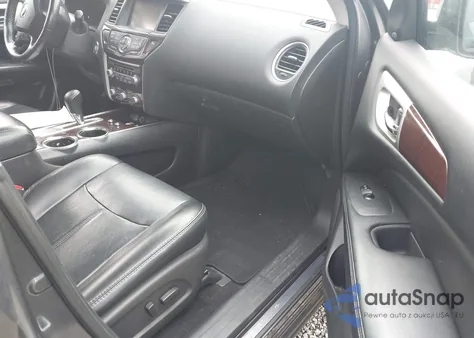 2015 Nissan Pathfinder Platinum z USA, uszkodzony, nr VIN 5N1AR2MN2FC627653